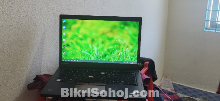 Lenovo ThinkPad | Core i5 5th Gen | 4GB RAM |